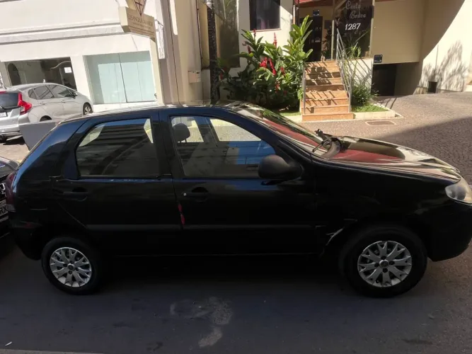 Fiat Palio 1.0 Economy Fire Flex 8V 4P 2013