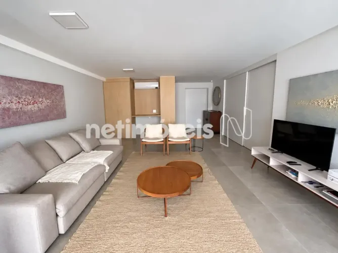 LOCAÇÃO/CHÁCARA SANTO ANTONIO - Apartamento mobiliado com 190m²;