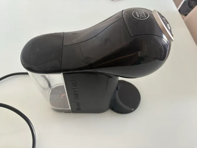 Cafeteira Nescafé Dolce Gusto