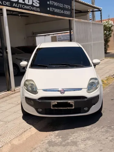 Fiat Punto Attractive 1.4 Fire Flex 8V 5P 2013