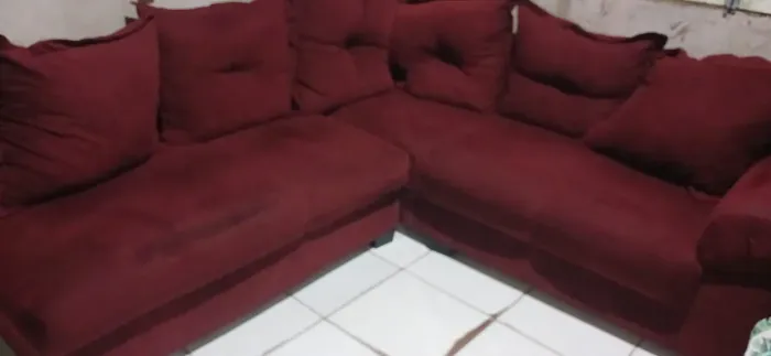 Vendo um sofá semi novo