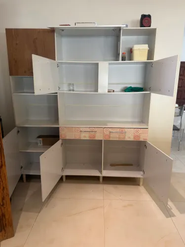 Vendo esse armário