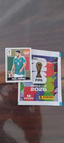 Figurinha Ouro Raúl Jiménez