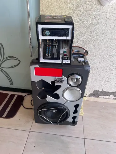 Caixa bob som automotivo