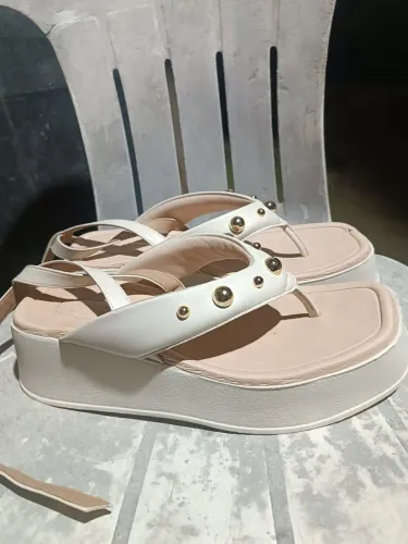 Sandália Beira Rio Off White Número 40