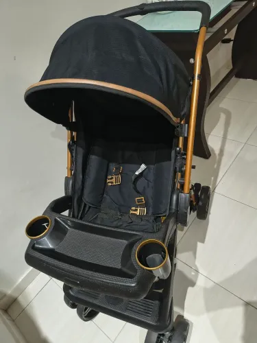 Carrinho de passeio para bebê Tutti