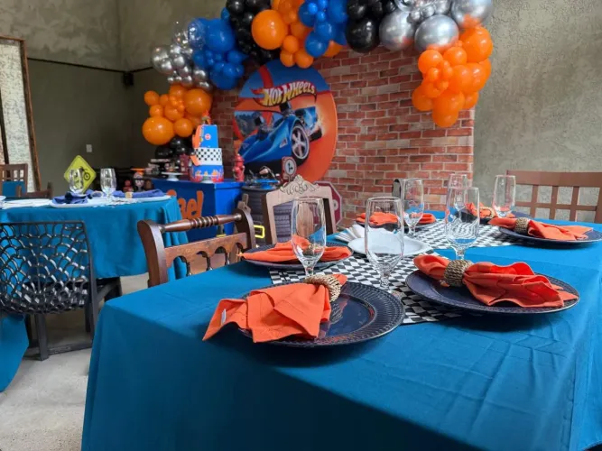 Salão de Festas Curitiba aniversários confraternizações empresariais casamentos