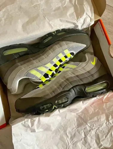 Air Max 95 Neon