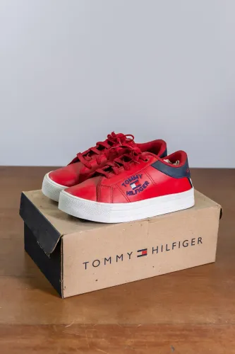 Tênis Tommy Hilfiger Harrison 5D5 em vermelho