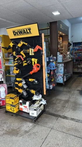 VENDEDOR FERRAGISTA COM EXPERIENCIA R$2.500,00 + PLANO SAUDE E ODONTOLOGICO
