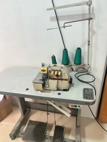 Máquina de costura