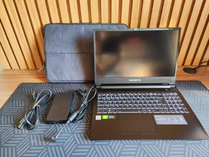Notebook Gamer Gigabyte G5 RTX 3060 6GB | i5 10ª | 16GB | SSD 1.5TB | Tela 240Hz
