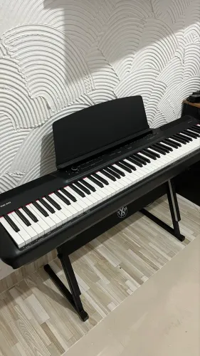 Piano Digital Pearl River P200 - Estado de Novo