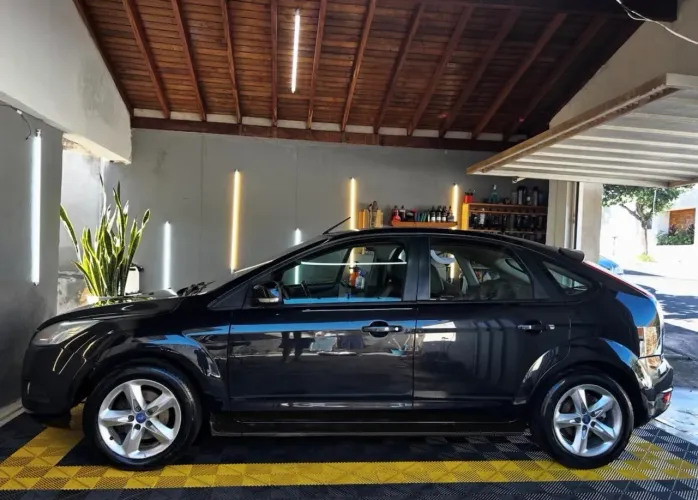 Ford Focus 2.0 16v/se/se Plus Flex 5P Aut. 2012