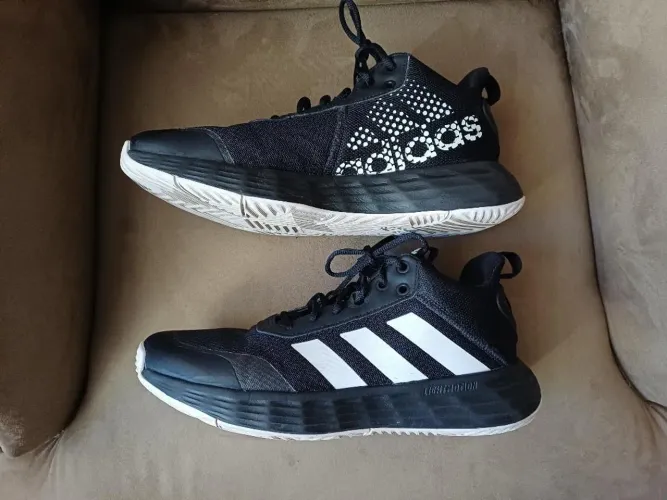 Tênis masculino Adidas own the game 2.0 tam 41