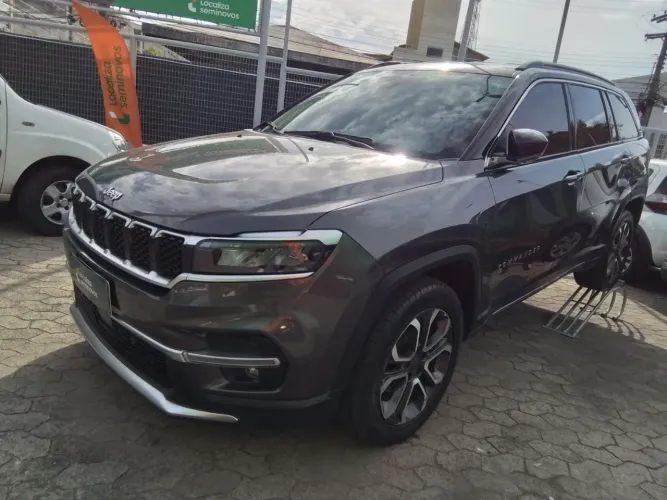 Jeep Commander Limited T270 1.3 TB Flex AUT 2025