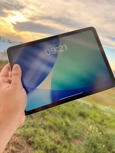 iPad Air M2