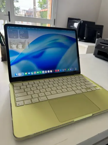 MacBook Neo 256GB
