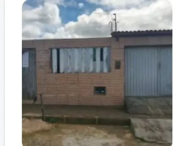 Vende-se ou troca, em paulo jacinto.