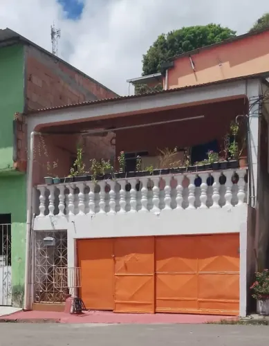 2 Casas independentes no Bairro Japiim - Aceita Financiamento