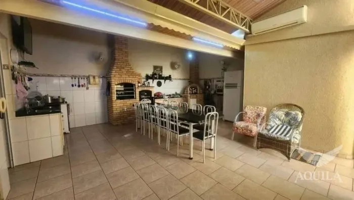 SOBRADO A VENDA - 04 QUARTOS - 01 SUITE - AREA GOURMET - VILLAGE DI SATORE - JARDIM AMERIC