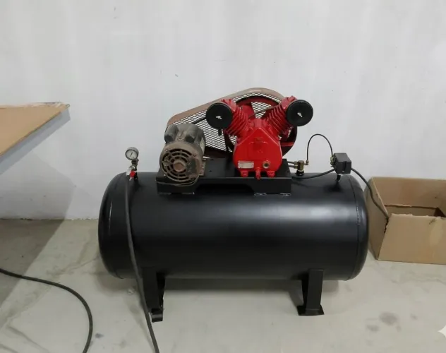 Compressor
