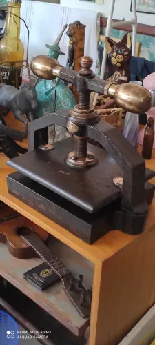 Prensa de tipografia,antiga e rara: