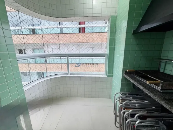 Apartamento à venda em Praia Grande no Caiçara com 2 Dormitórios