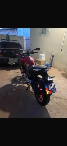 Vende-se cb Twister 250