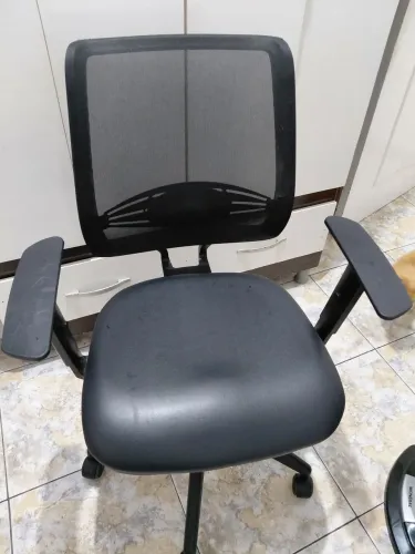 Cadeira de escritório ergonômica