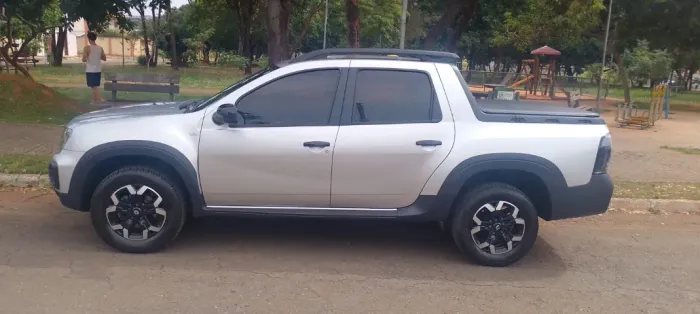 Renault Duster Oroch Iconic 1.6 Flex 16V Mec. 2025