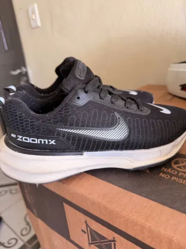 Tênis Nike novo