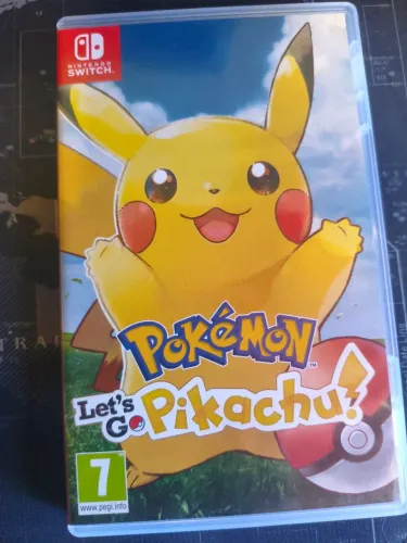 Pokémon Let's Go Pikachu! Nintendo switch usado