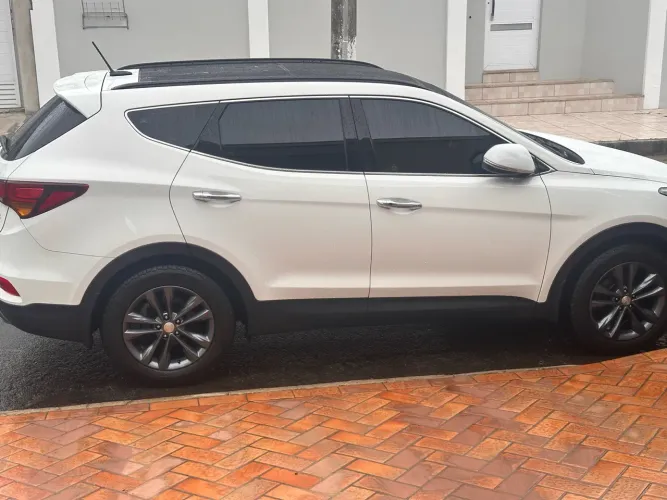 Hyundai Santa Fe GLS 3.3 V6 4X4 Tiptronic 2016