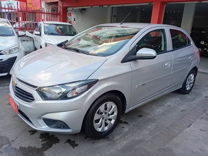 Chevrolet Onix Hatch LT 1.0 8V Flex Mec. 4P 2019