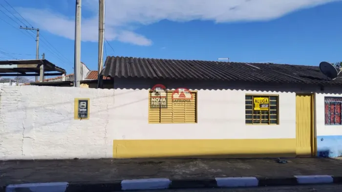 Locação de casa no Bosque em Pindamonhangaba/SP