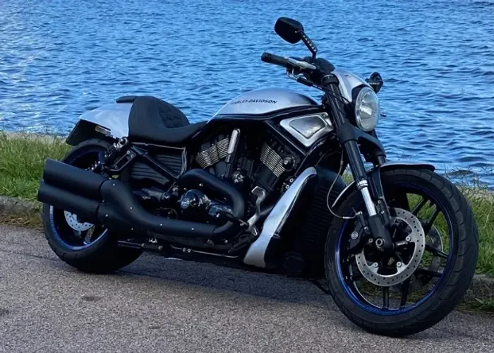 Harley Davidson V-Rod 10th Anniversary Edition Vrscdx 2012