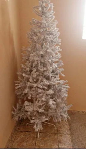 Árvore de Natal branca.  1, 50 de altura. 