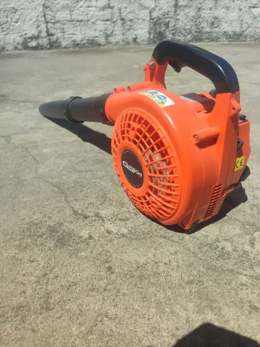 Soprador De Folhas Fak260s Motor 2T 26cc Profissional