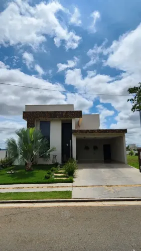 VENDE-SE | Casa Térrea de Alto Padrão no Terras Alpha 1