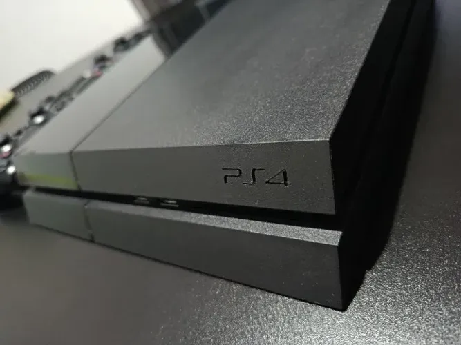 Playstation 4