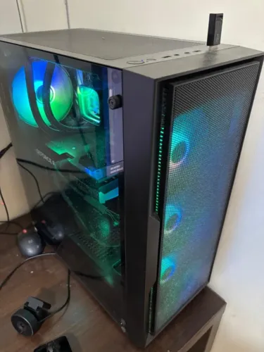 PC Gamer Intel Core i9-14900K 64GB DDR4 NVIDIA GeForce RTX 5070 12GB