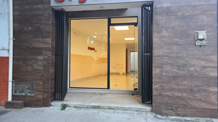 Loja Comercial com 56m² Excelente Localização no Centro de Barra do Piraí R$ 2.800/mês
