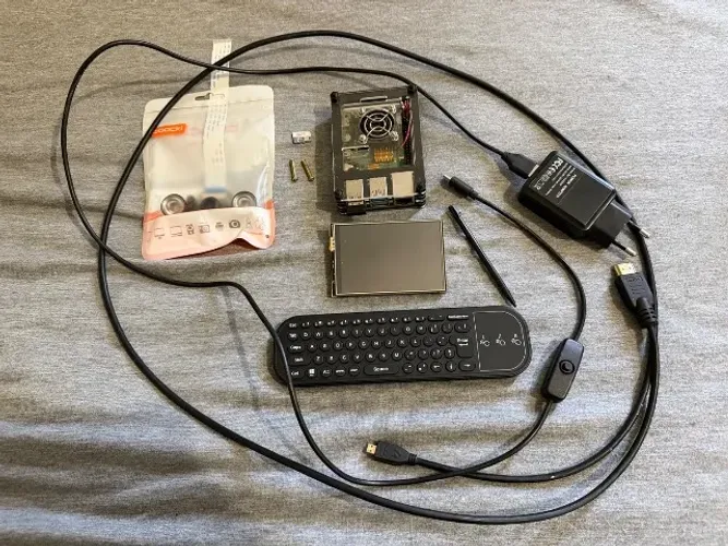 Kit Raspberry Pi 4B 8GB Completo + Tela Touch, Câmera e Acessórios