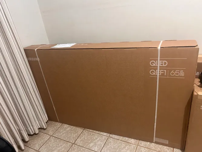 TV Samsung Vision AI 65 QLED nova - Retirada Sobradinho
