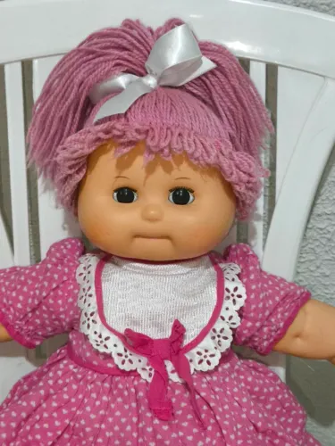 Boneca Quem Me Quer olhos de dormir 45 cm