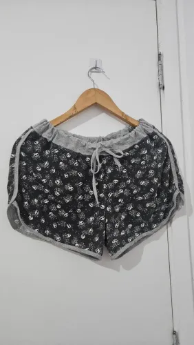 Short caveirinhas