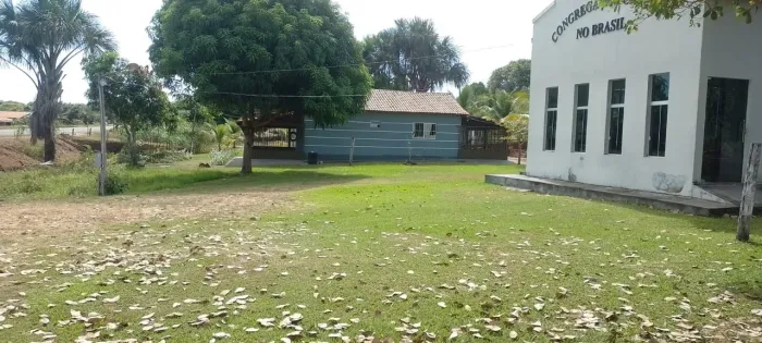 Vendo chácara 970 metros com uma casa de 208 metros.