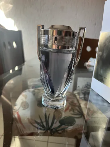Perfume invictus