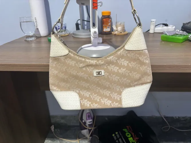 Bolsa Vítor Hugo